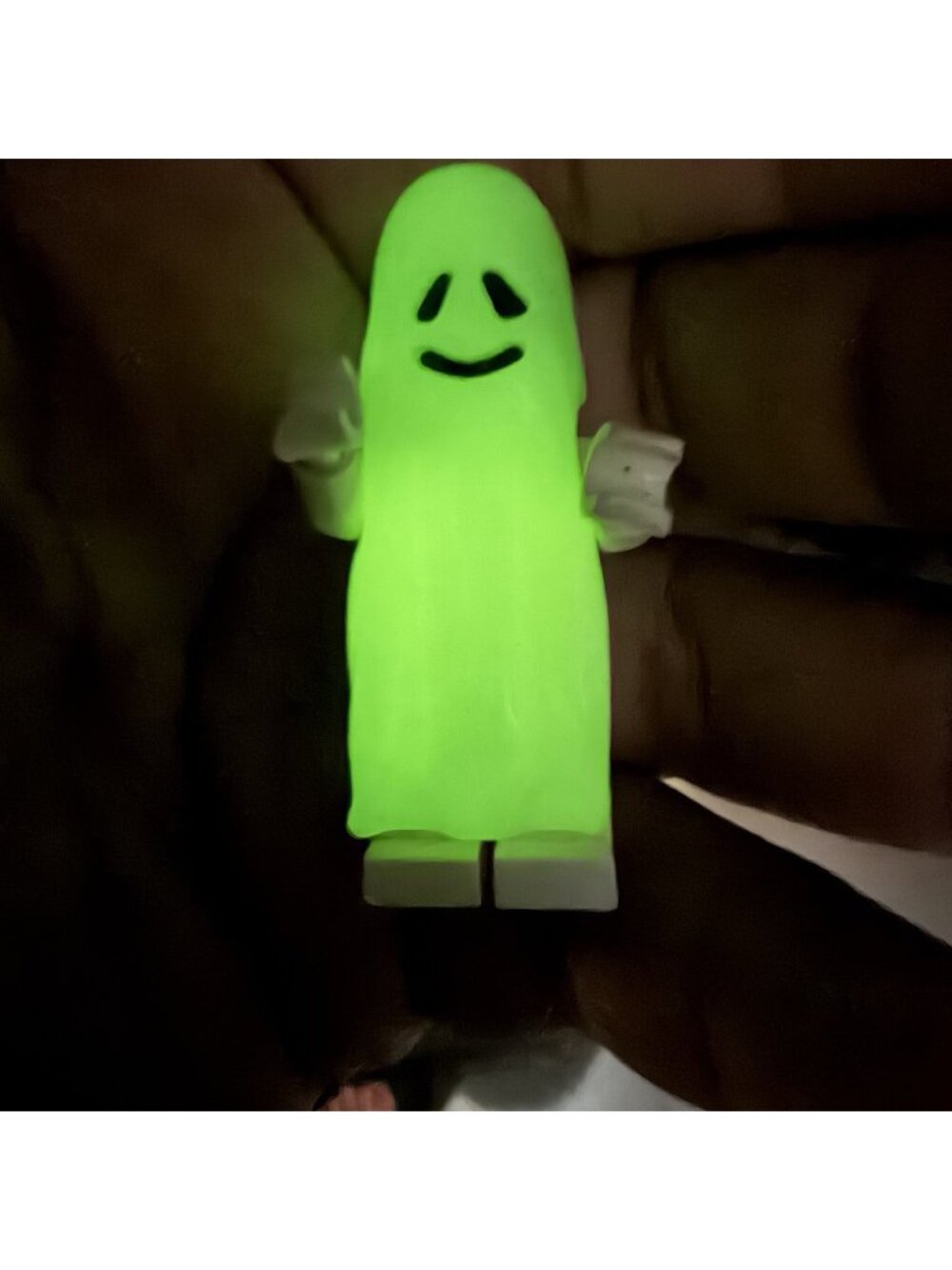 LEGO Minifigure Ghost Castle Gen002, Vintage Glow-in-the-Dark, Complete w/ Body